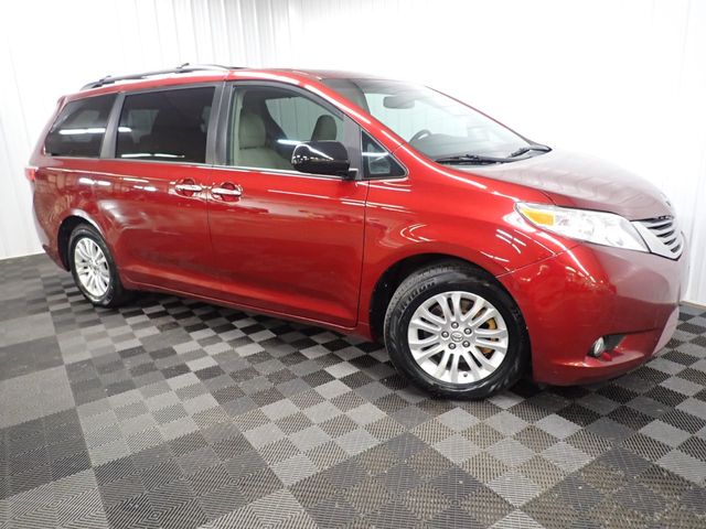 2015 Toyota Sienna 