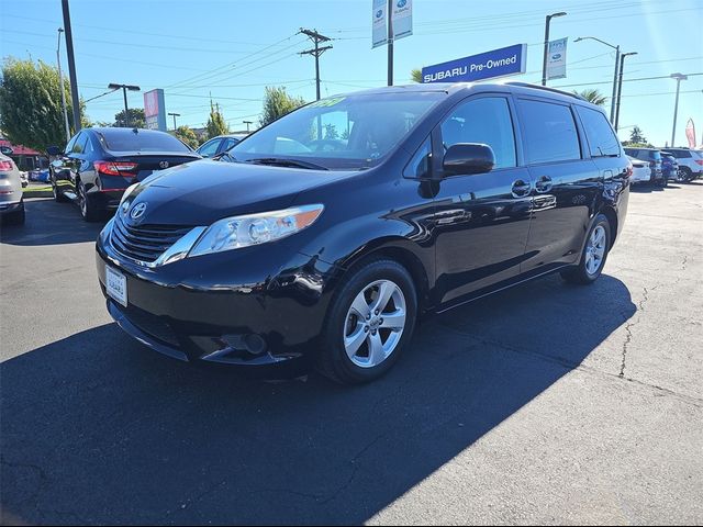 2015 Toyota Sienna 