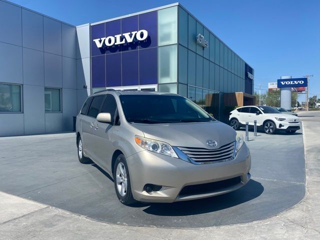 2015 Toyota Sienna 