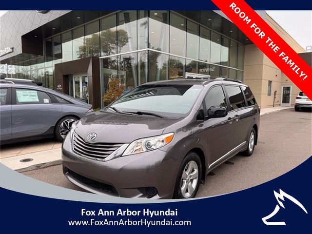 2015 Toyota Sienna 