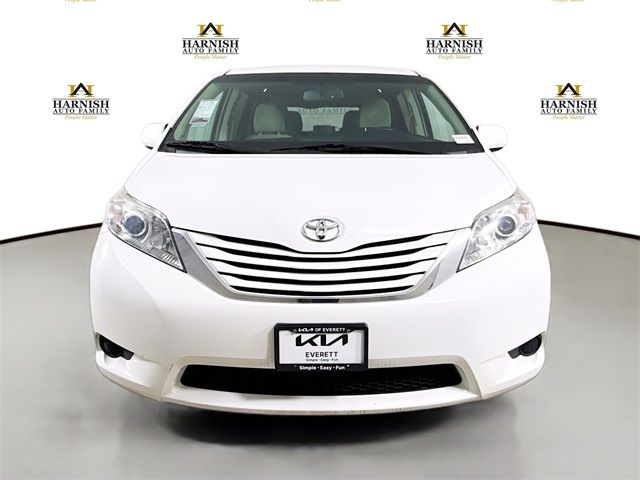 2015 Toyota Sienna 