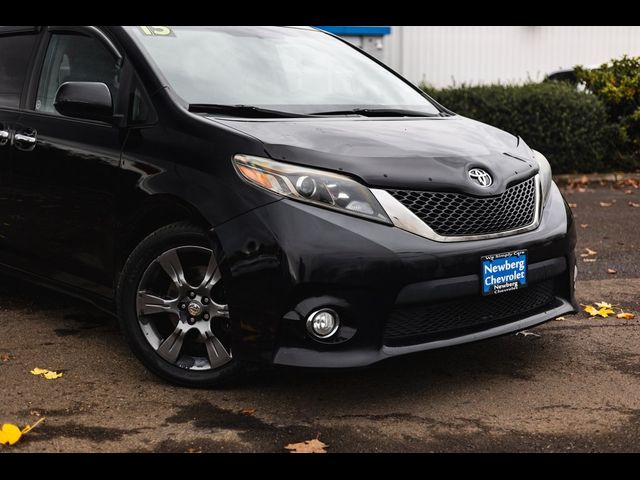 2015 Toyota Sienna 