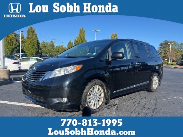 2015 Toyota Sienna 