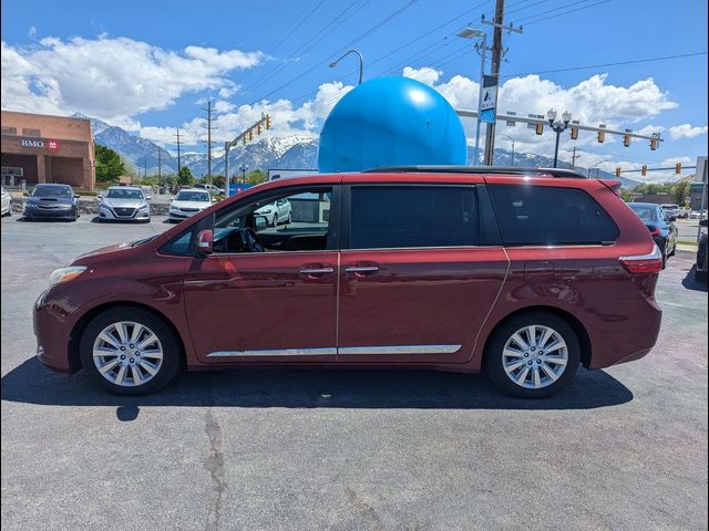 2015 Toyota Sienna 