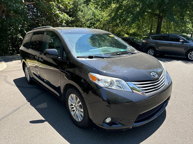 2015 Toyota Sienna XLE Premium