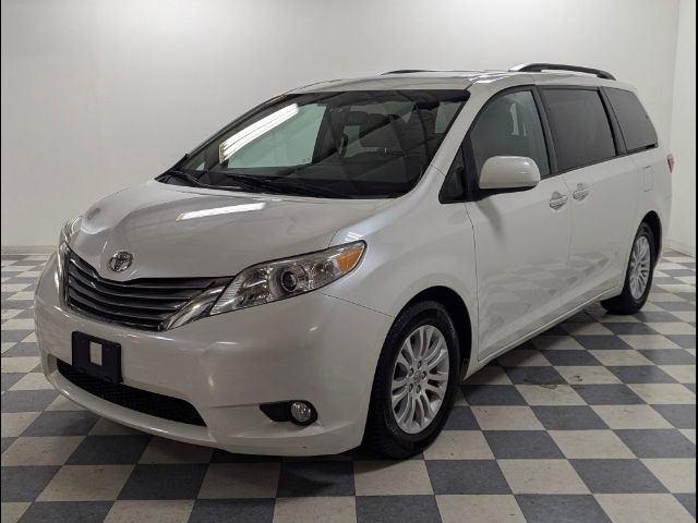 2015 Toyota Sienna XLE Premium