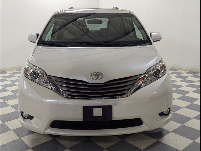 2015 Toyota Sienna XLE Premium