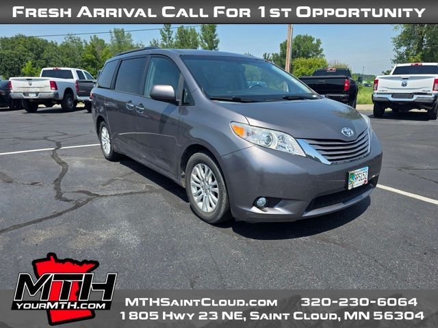 2015 Toyota Sienna 