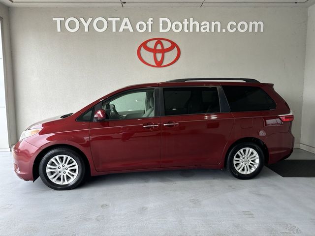 2015 Toyota Sienna XLE