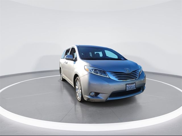 2015 Toyota Sienna 