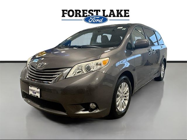 2015 Toyota Sienna 