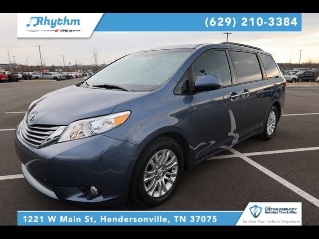 2015 Toyota Sienna 