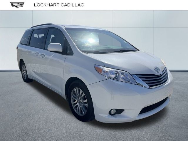 2015 Toyota Sienna XLE