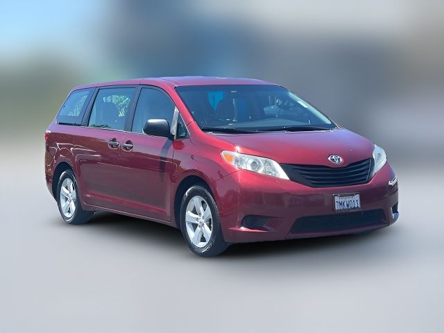 2015 Toyota Sienna L
