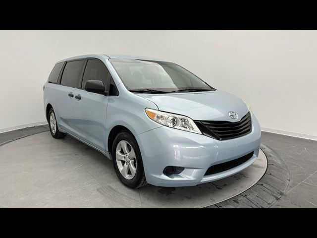 2015 Toyota Sienna L