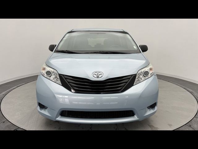 2015 Toyota Sienna L