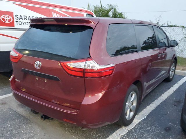 2015 Toyota Sienna L