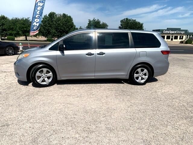 2015 Toyota Sienna L