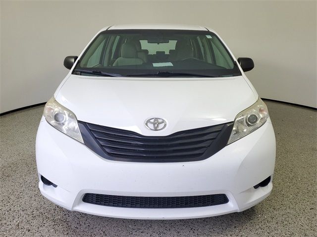 2015 Toyota Sienna L