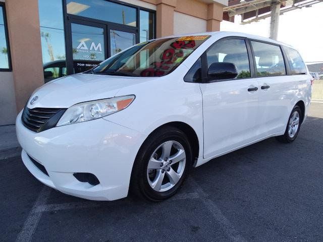 2015 Toyota Sienna L