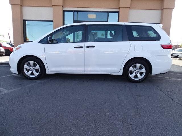 2015 Toyota Sienna L