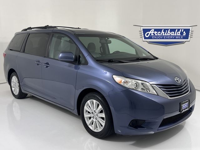 2015 Toyota Sienna LE