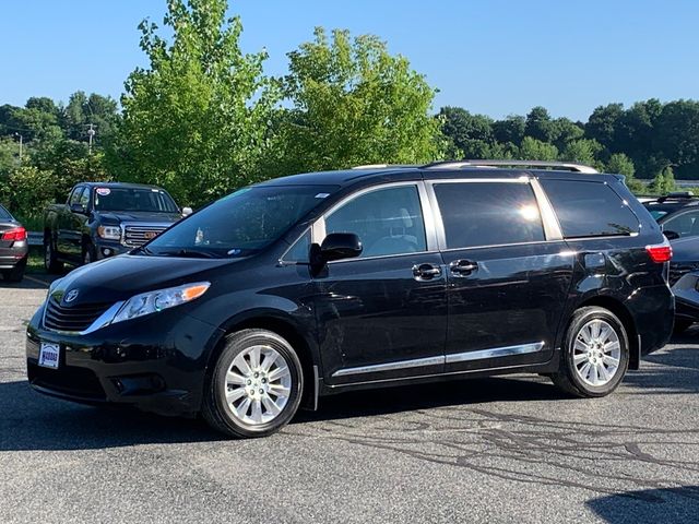 2015 Toyota Sienna LE