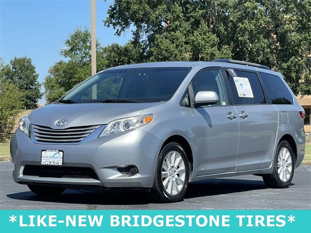 2015 Toyota Sienna LE