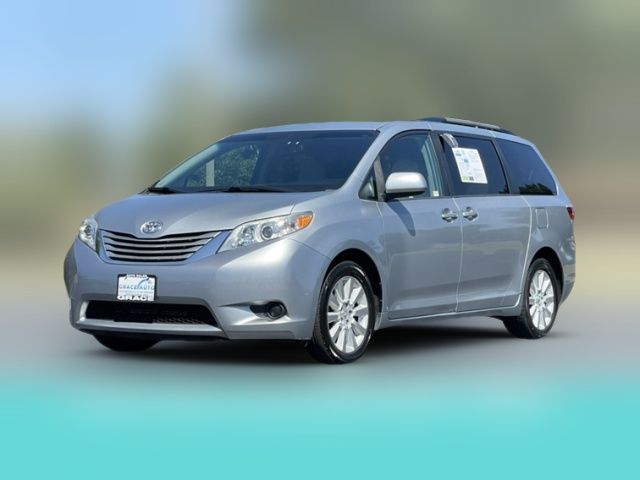 2015 Toyota Sienna LE