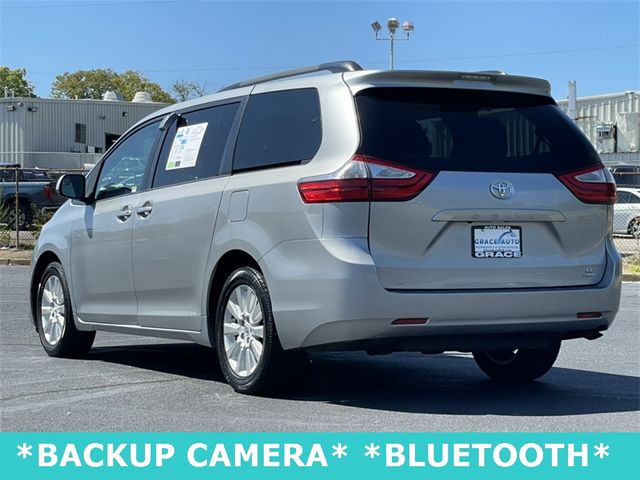 2015 Toyota Sienna LE