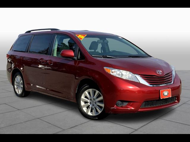 2015 Toyota Sienna LE