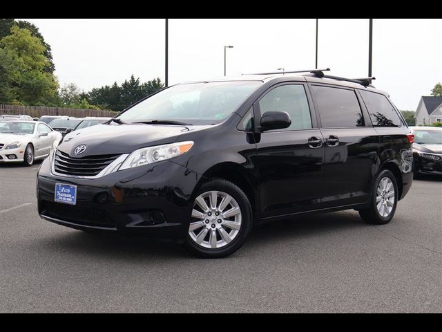 2015 Toyota Sienna LE