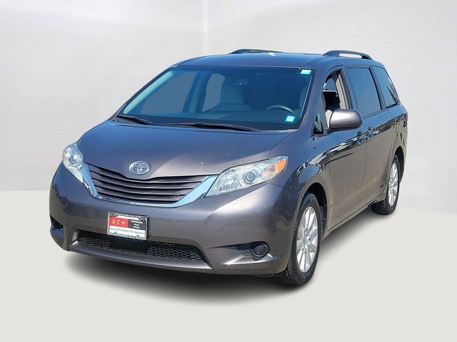 2015 Toyota Sienna LE