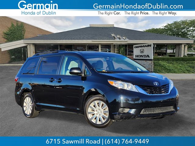 2015 Toyota Sienna LE