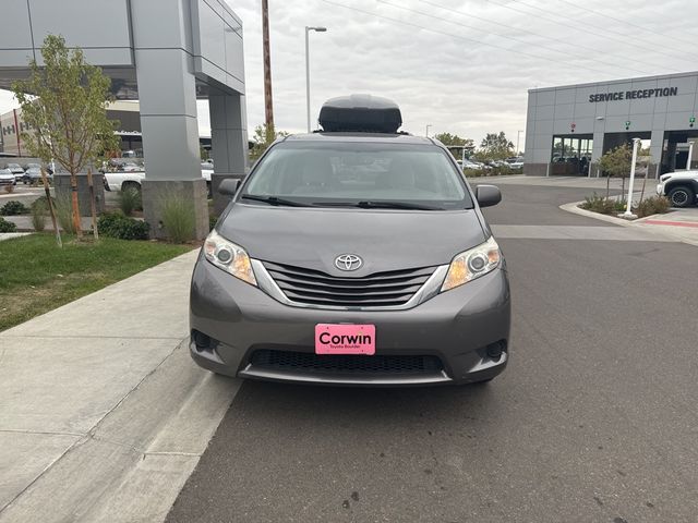 2015 Toyota Sienna LE