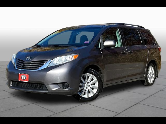 2015 Toyota Sienna LE