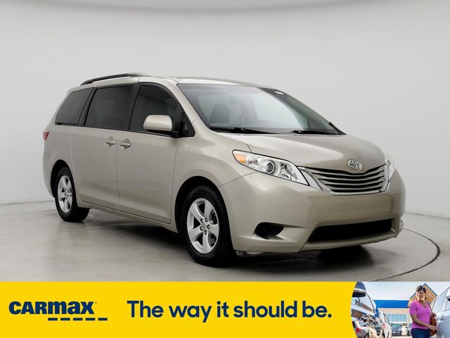 2015 Toyota Sienna LE