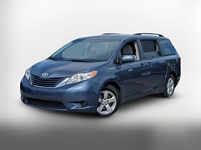 2015 Toyota Sienna LE