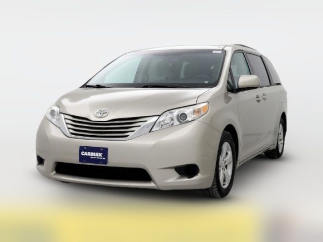 2015 Toyota Sienna LE