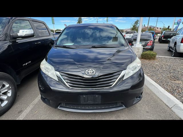 2015 Toyota Sienna LE