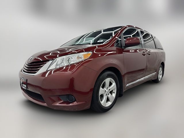 2015 Toyota Sienna LE