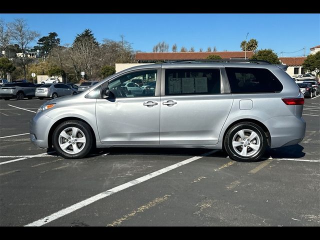 2015 Toyota Sienna LE