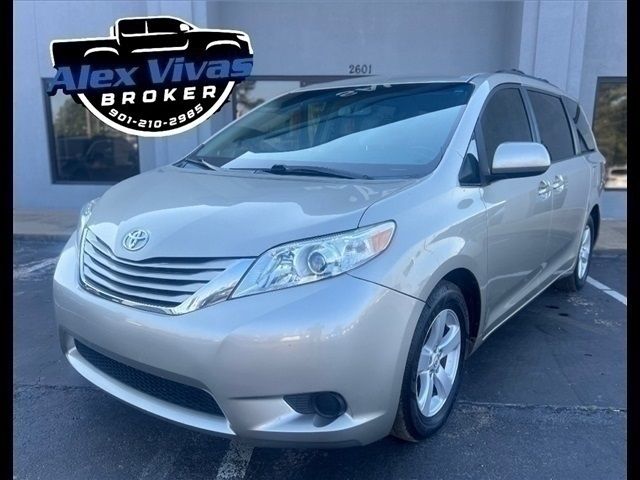 2015 Toyota Sienna LE