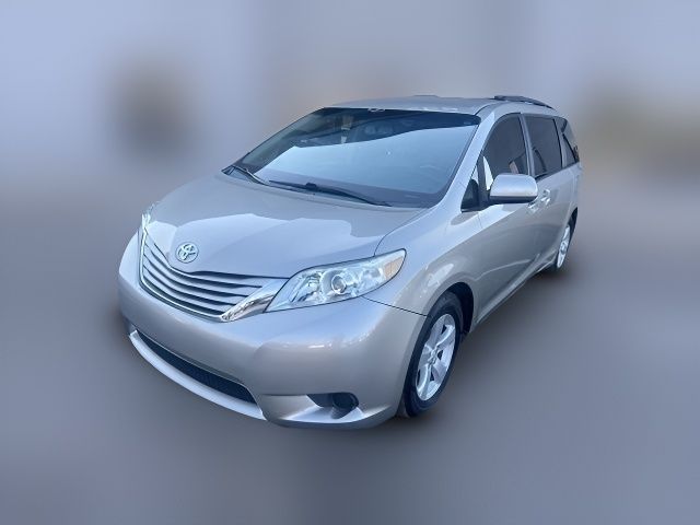 2015 Toyota Sienna LE