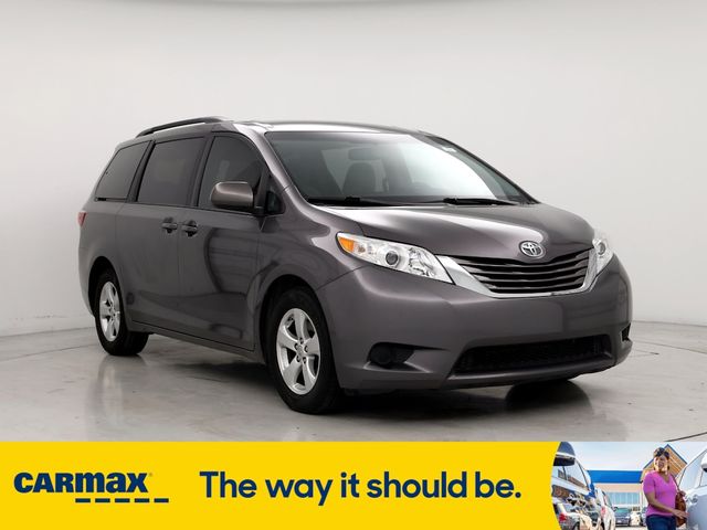 2015 Toyota Sienna LE