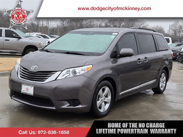 2015 Toyota Sienna LE