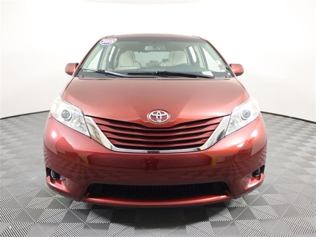 2015 Toyota Sienna LE