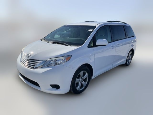 2015 Toyota Sienna LE