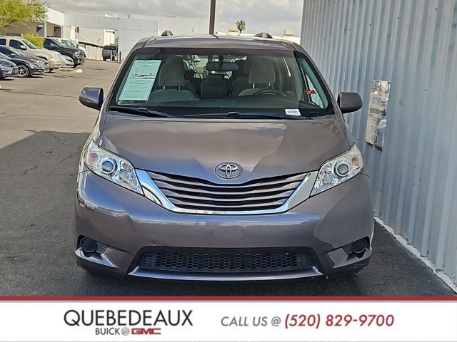 2015 Toyota Sienna LE