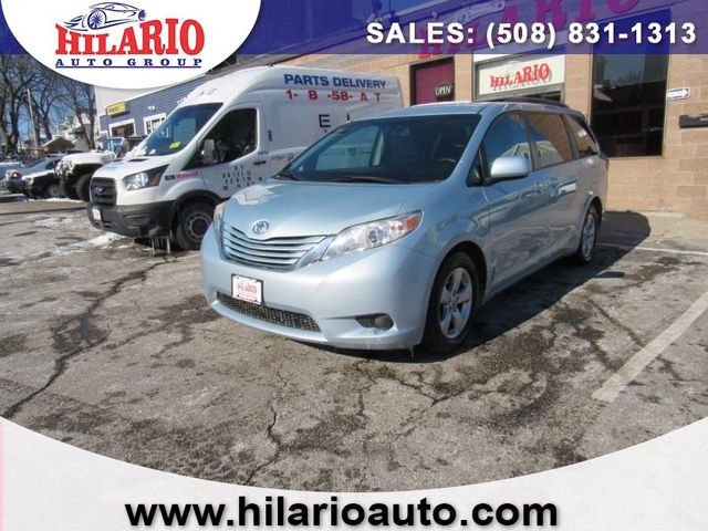 2015 Toyota Sienna LE